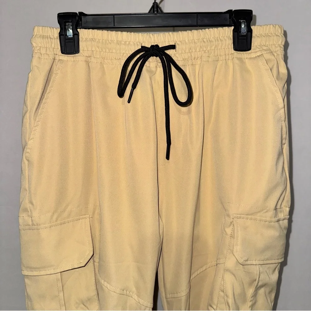 Rebel Minds Men's Tan Stacked Cargo Pants Size Medium‎